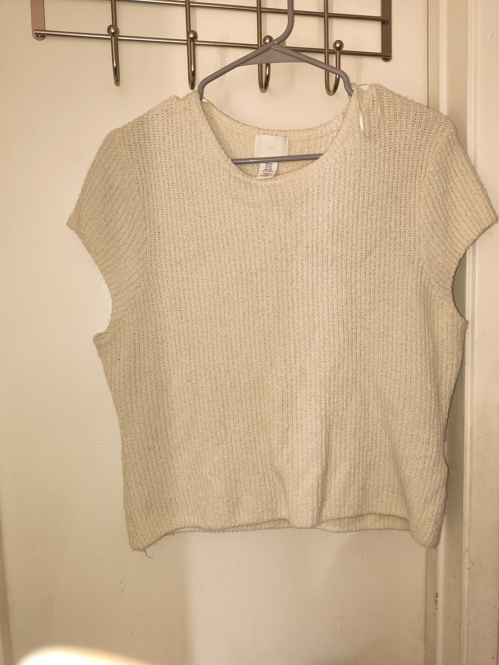 H&M Cream Ribbed Cap Sleeve Knit Top